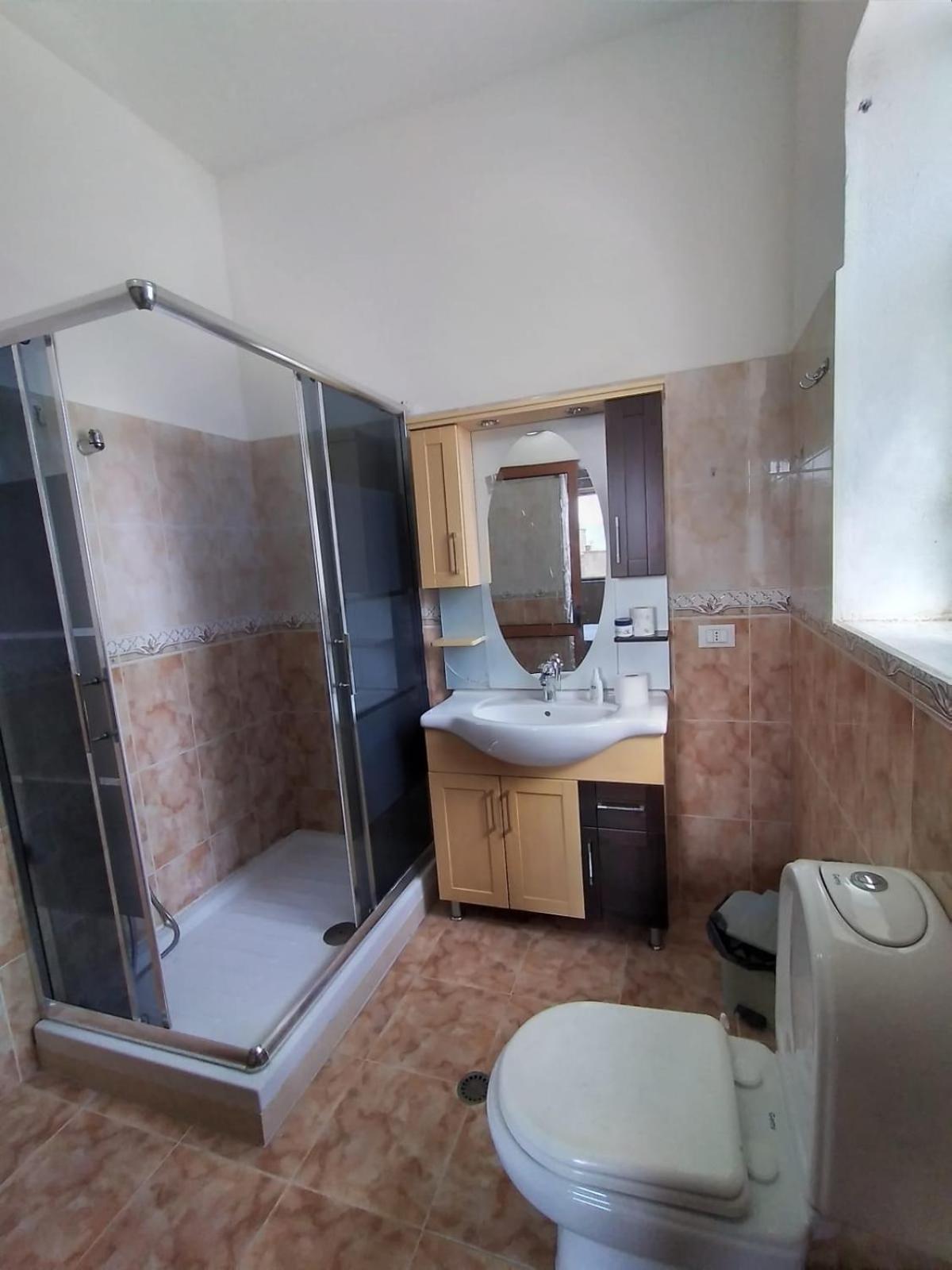 Our Way Guest House & Hostel Shkodër Стая снимка