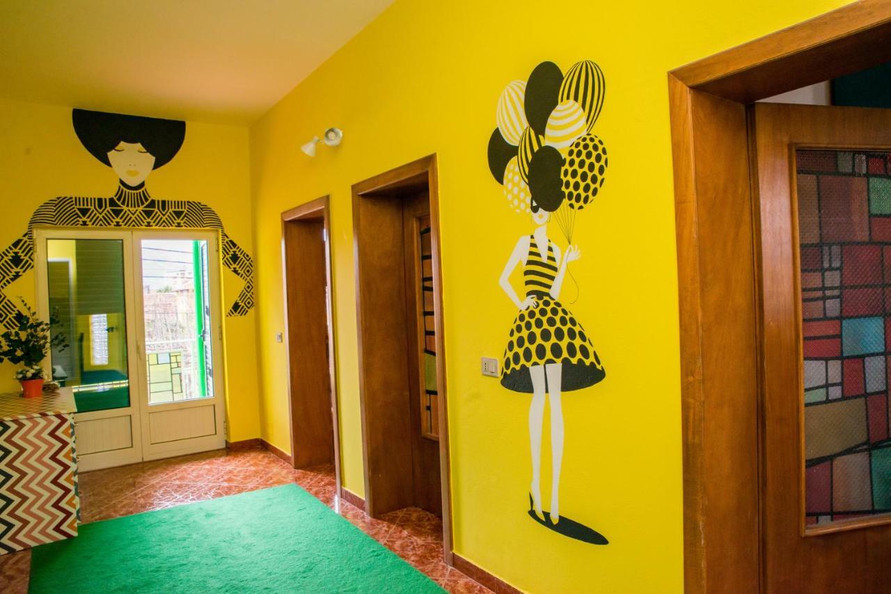 Our Way Guest House & Hostel Shkodër Екстериор снимка