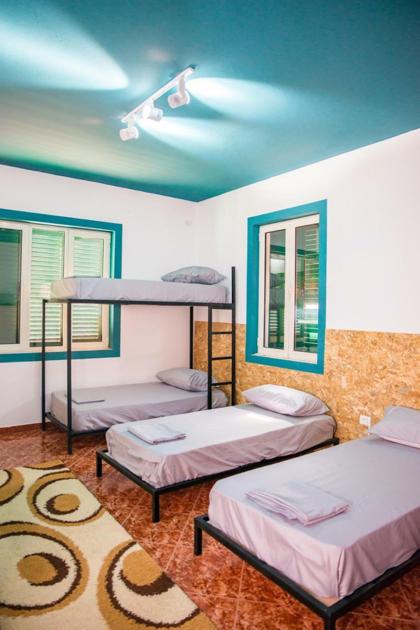 Our Way Guest House & Hostel Shkodër Екстериор снимка