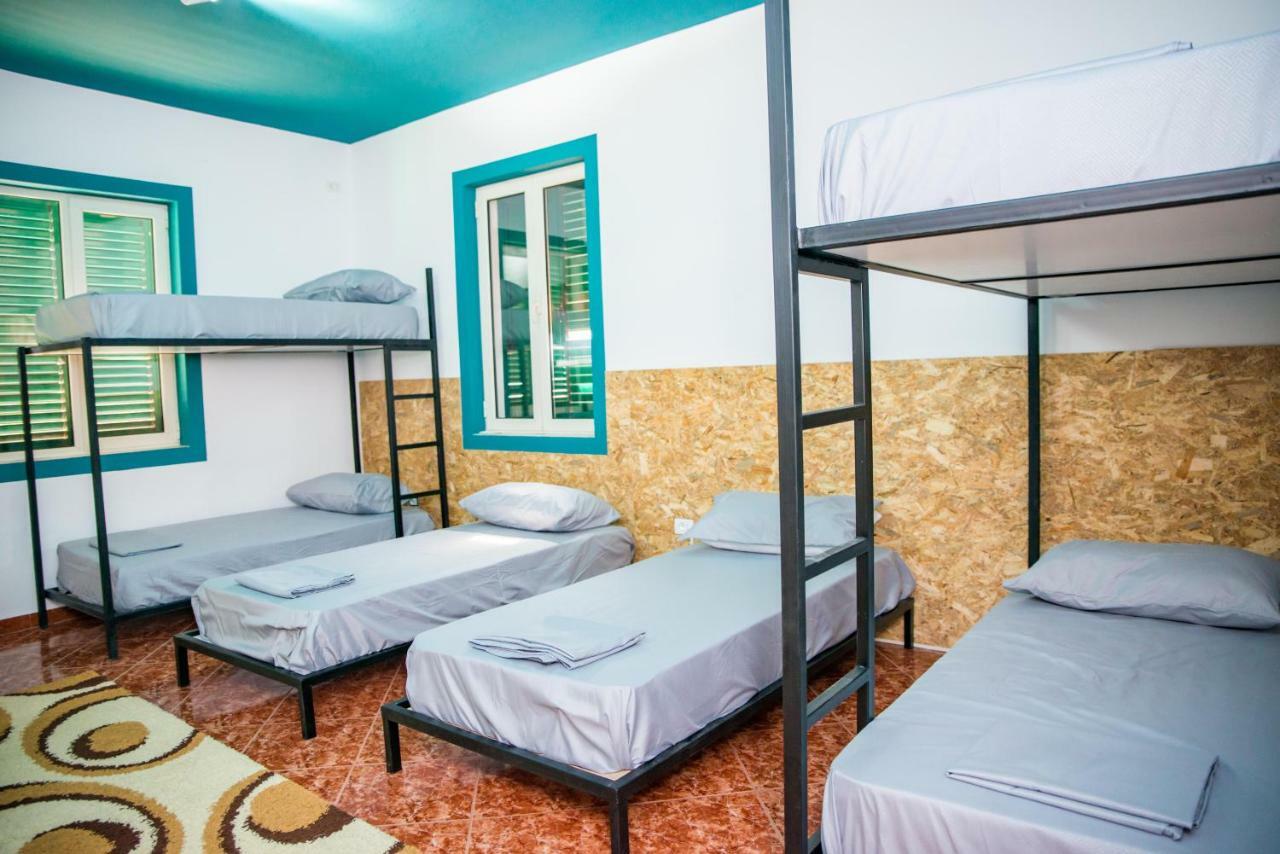 Our Way Guest House & Hostel Shkodër Екстериор снимка